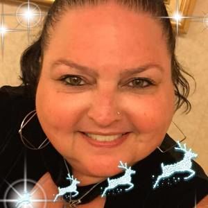 Meet your Posher, Carrie